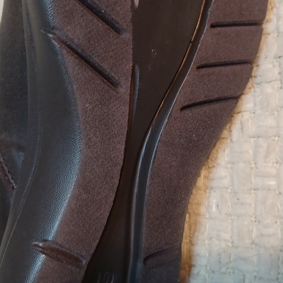 NWOB Womens Skechers GOGA MAT - Picture 5 of 8